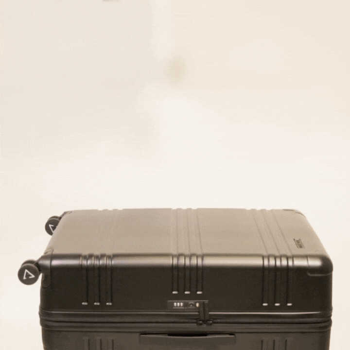 Carcasa de policarbonato alemán de grado aeroespacial con acabado mate, resistente a golpes e impactos