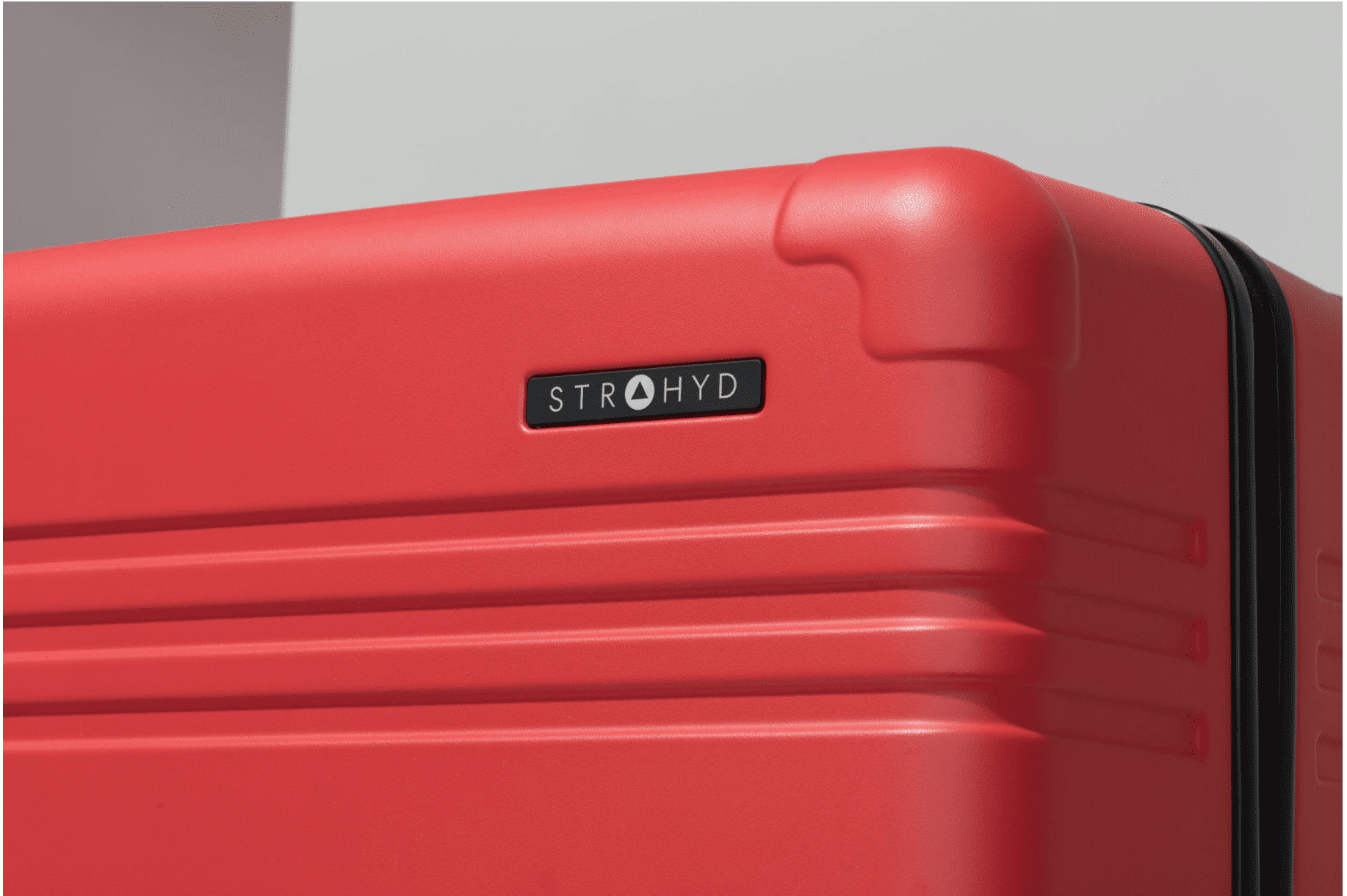 maleta documentar checkin roja strahyd mexico